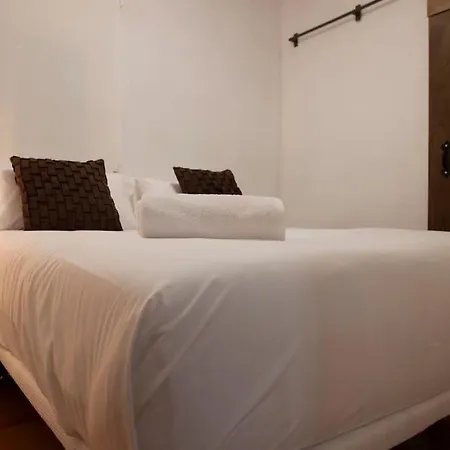 Casa Contemporanea En La Serrania Holiday home Pedralba