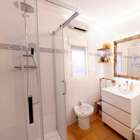 Casa Contemporanea En La Serrania Holiday home