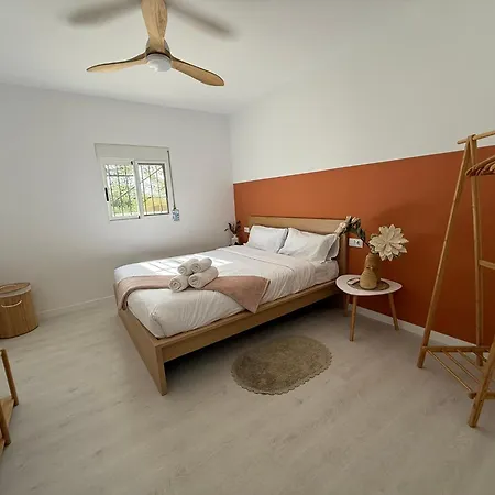 Casa Contemporanea En La Serrania * Pedralba