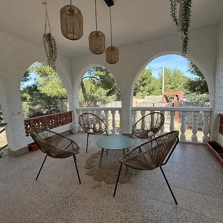 Casa Contemporanea En La Serrania *